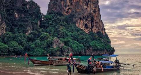 Cần chuẩn bị những gì khi đi du lịch Thái Lan?